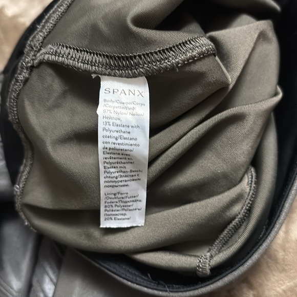 Spanx “Moto” leggings - Picture 5 of 7